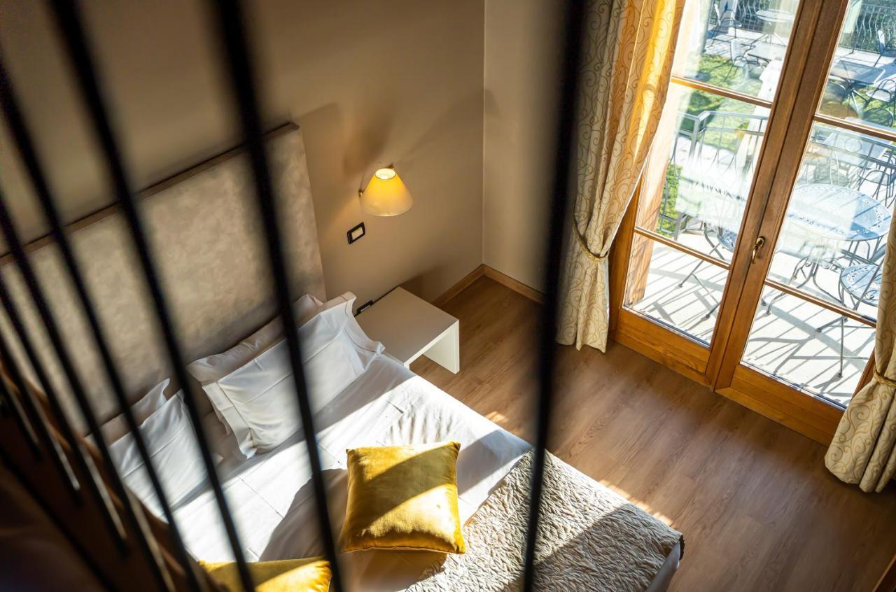 Hotel Villa Maria Au Lac - Estella Hotels Italia Toscolano Maderno Luaran gambar